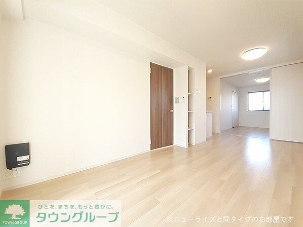 リラクスィング プレイスの物件内観写真